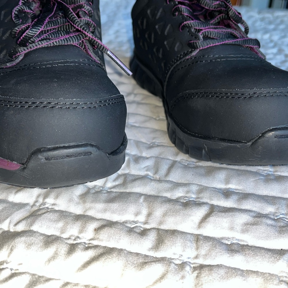 Reebok Women's Sublime Black and Purple Athletic Work Shoes - Picture 5 of 12